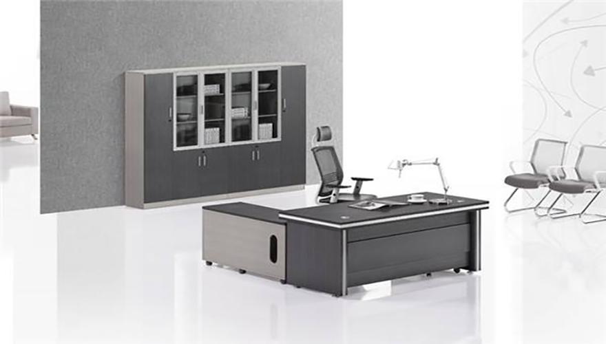 老板辦公桌椅定制如何選擇？-深圳美林辦公家具